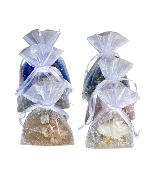 Alternative view of Tasbih Kristal met Flower